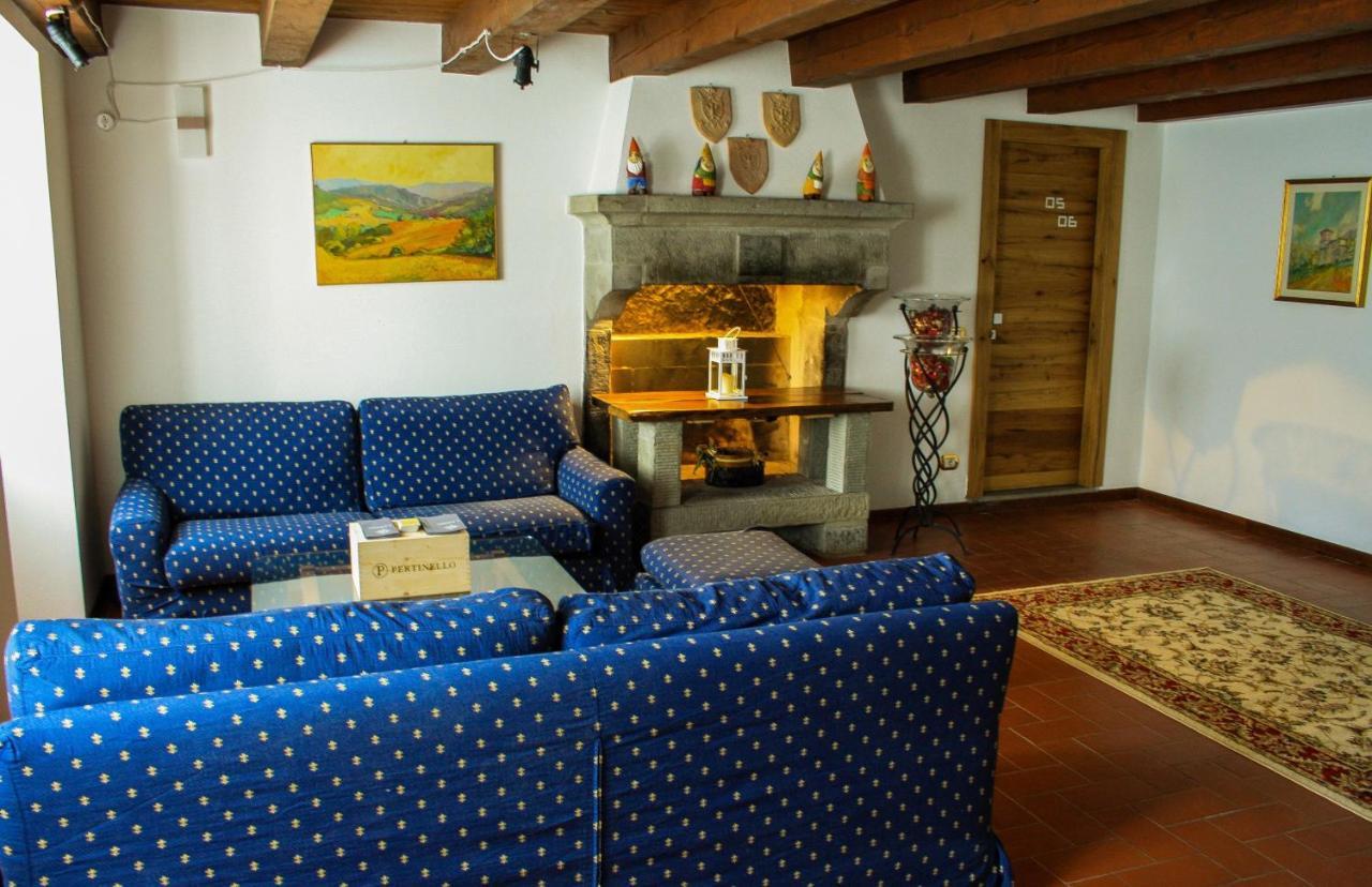 Il Palazzo Ridracoli Hotel Баньо ди Романя Екстериор снимка
